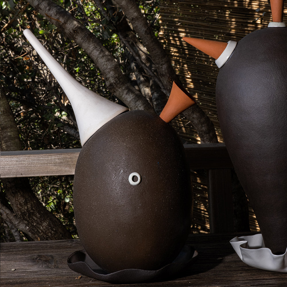 DADA TEAPOTS